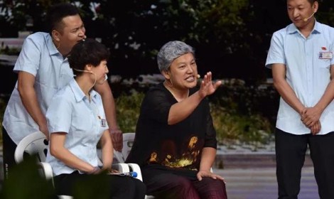 呼和浩特市举行了“守望相助好家园”首届农牧民文艺汇演